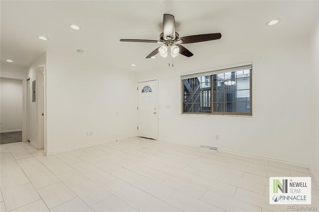 5720 W Warren Avenue, Denver, CO 80227