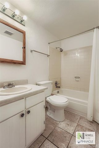 5720 W Warren Avenue, Denver, CO 80227