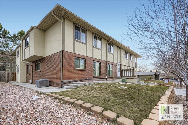 5720 W Warren Avenue, Denver, CO 80227