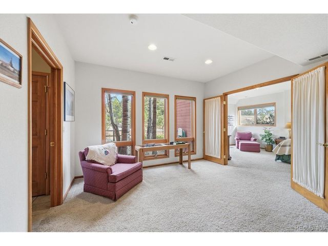 7307 Settlers Dr, Morrison, CO 80465