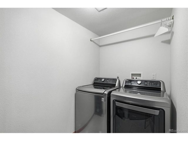 7307 Settlers Dr, Morrison, CO 80465