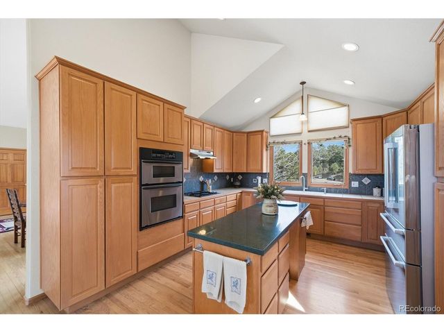 7307 Settlers Dr, Morrison, CO 80465