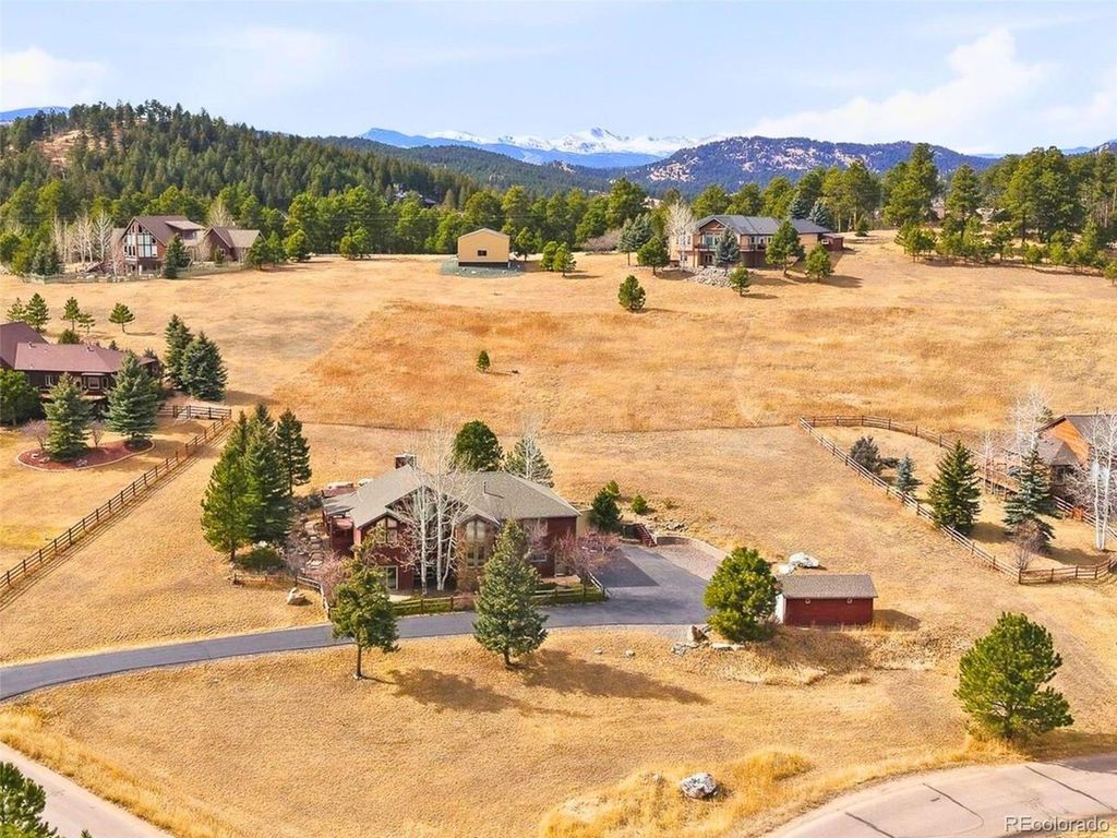 7307 Settlers Dr, Morrison, CO 80465