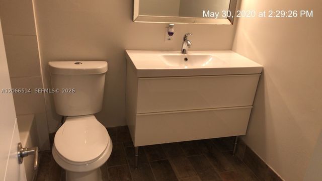 1801 S Treasure Dr 401, North Bay Village, FL 33141