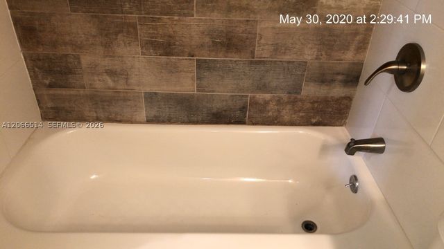 1801 S Treasure Dr 401, North Bay Village, FL 33141