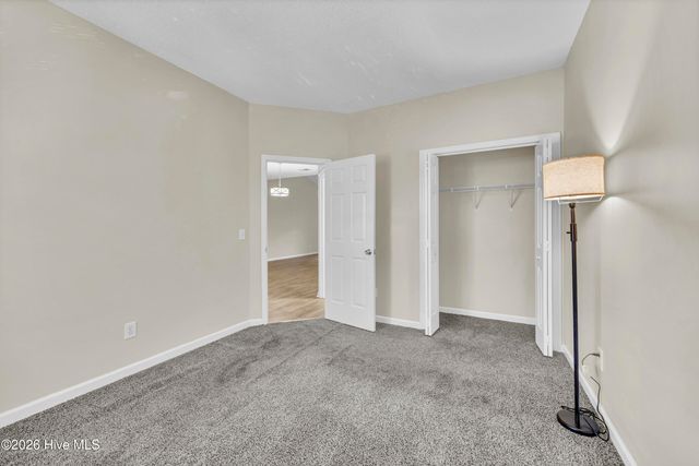 733 Bragg Drive Apt F, Wilmington, NC 28412