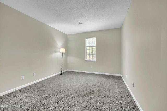 733 Bragg Drive Apt F, Wilmington, NC 28412
