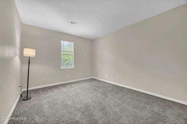 733 Bragg Drive Apt F, Wilmington, NC 28412