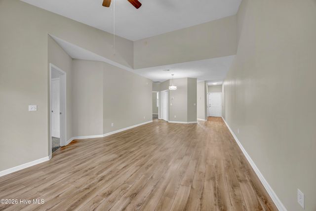 733 Bragg Drive Apt F, Wilmington, NC 28412