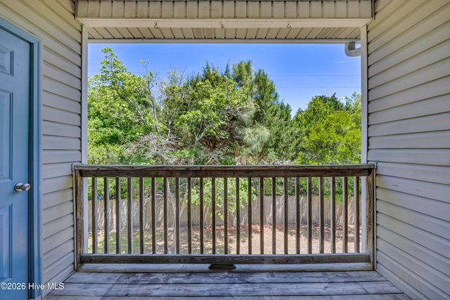 733 Bragg Drive Apt F, Wilmington, NC 28412