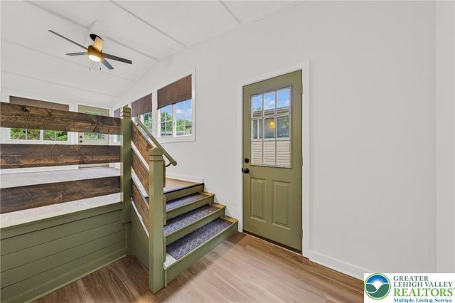 4315 Mountain Court, North Whitehall Twp, PA 18069