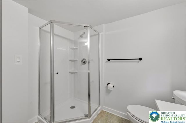 4315 Mountain Court, North Whitehall Twp, PA 18069