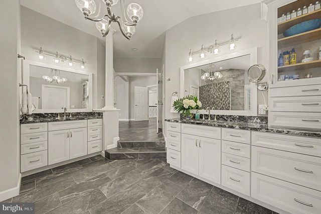 24139 LENAH WOODS PL, Aldie, VA 20105