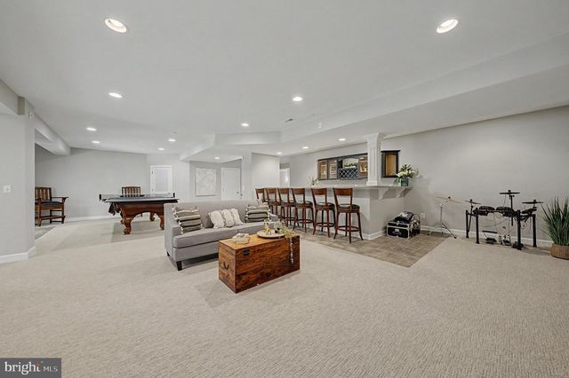 24139 LENAH WOODS PL, Aldie, VA 20105