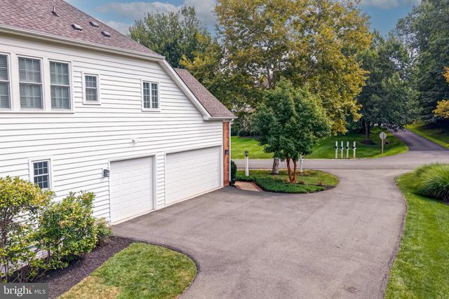 24139 LENAH WOODS PL, Aldie, VA 20105