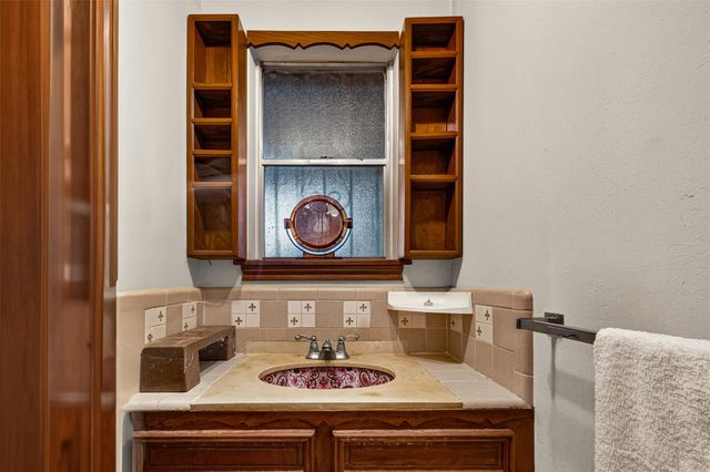 5311 Alba Road, Houston, TX 77091