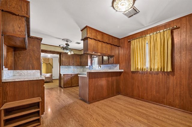 5311 Alba Road, Houston, TX 77091