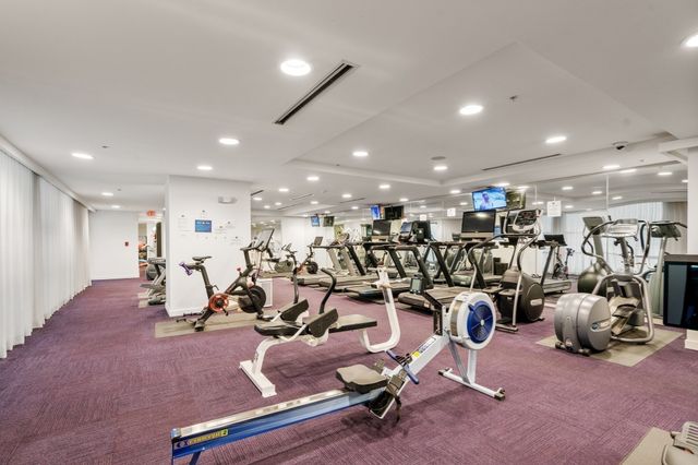 42 Eighth 5512, Boston, MA 02129