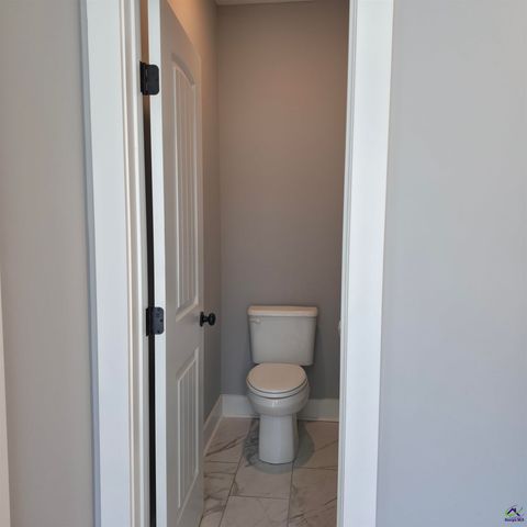 118 Brook Hollow Court, Kathleen, GA 31047