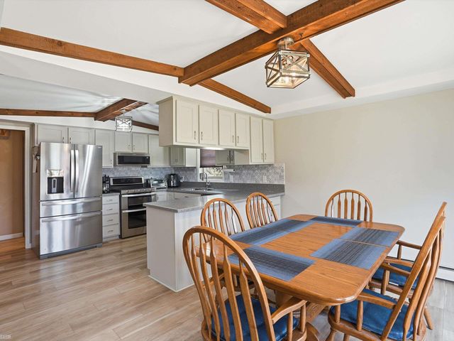 46290 Brentwood Street, Macomb Twp, MI 48042