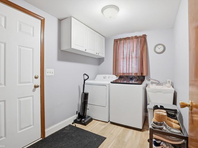 46290 Brentwood Street, Macomb Twp, MI 48042