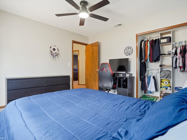 46290 Brentwood Street, Macomb Twp, MI 48042