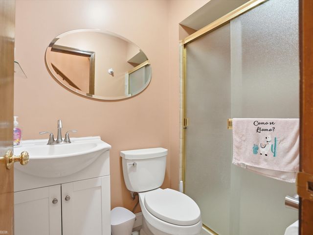 46290 Brentwood Street, Macomb Twp, MI 48042