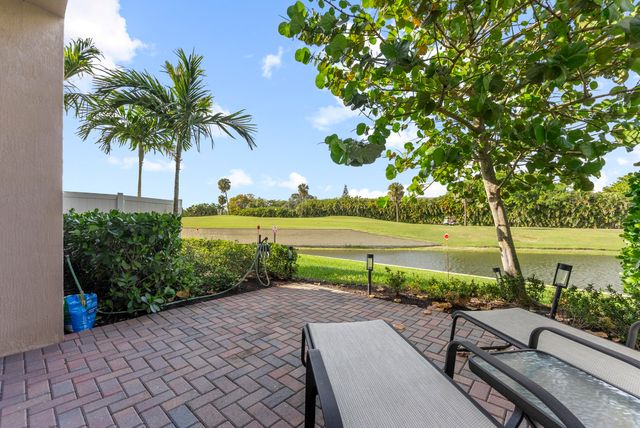 9941 Brickhill Drive, Boca Raton, FL 33428