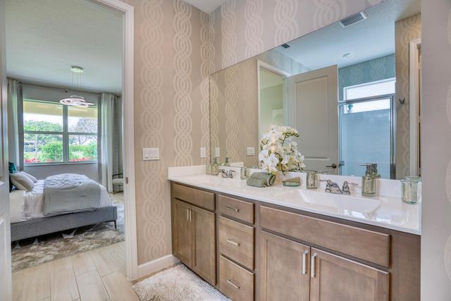 5696 Spacious Skies Way, Delray Beach, FL 33484