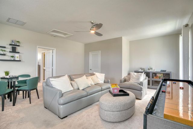 5696 Spacious Skies Way, Delray Beach, FL 33484