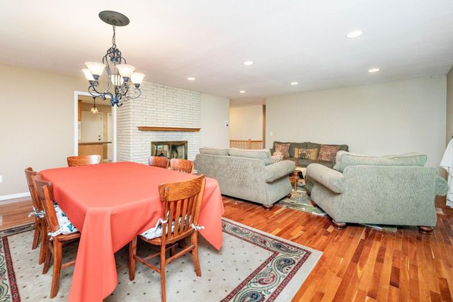 2474 W Country Club Drive S, Fargo, ND 58103