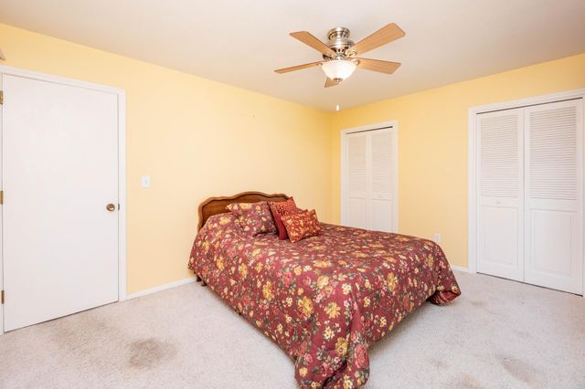 2474 W Country Club Drive S, Fargo, ND 58103