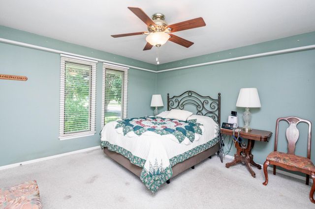 2474 W Country Club Drive S, Fargo, ND 58103