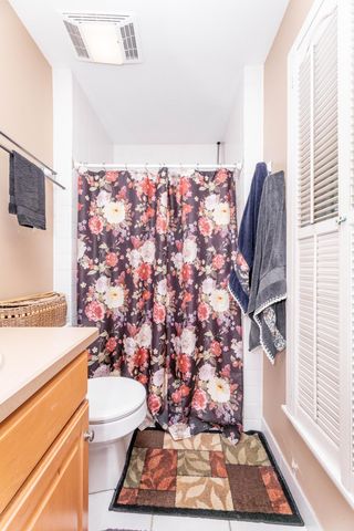 2474 W Country Club Drive S, Fargo, ND 58103