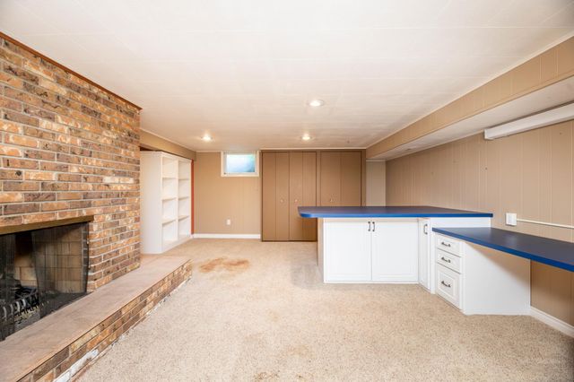 2474 W Country Club Drive S, Fargo, ND 58103
