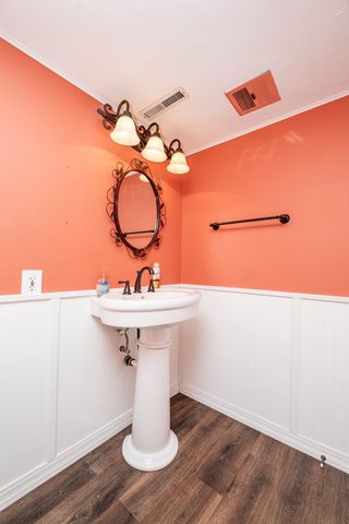 2474 W Country Club Drive S, Fargo, ND 58103