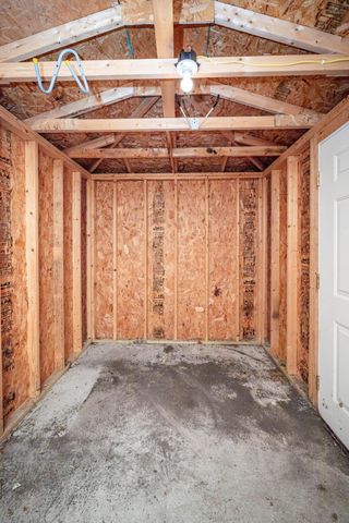 2474 W Country Club Drive S, Fargo, ND 58103