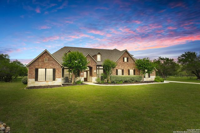 10807 Zedernholz Run, New Braunfels, TX 78132