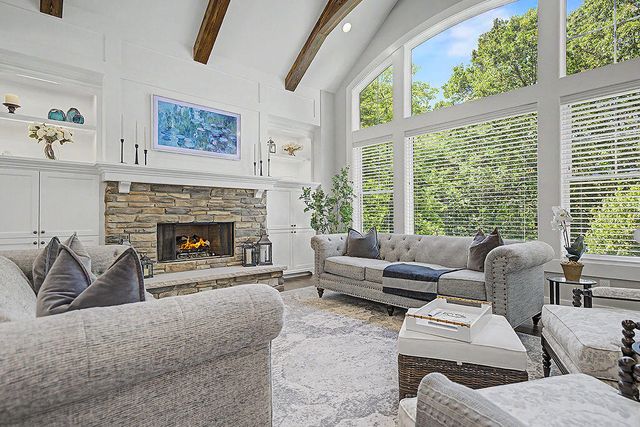 547 Roundtree Drive, Ada, MI 49301