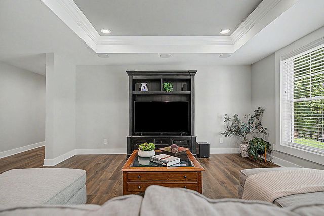 547 Roundtree Drive, Ada, MI 49301