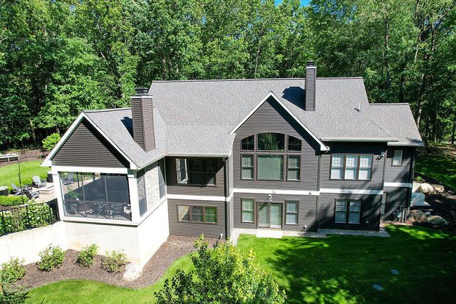 547 Roundtree Drive, Ada, MI 49301
