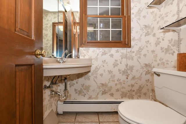 W286S4684 Woods ROAD, Waukesha, WI 53189