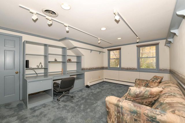 W286S4684 Woods ROAD, Waukesha, WI 53189