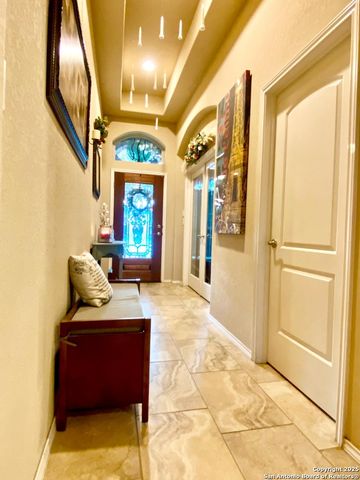 8714 White Crown, San Antonio, TX 78254