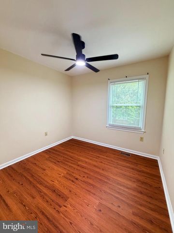 3975 WINTERGREEN PL, Waldorf, MD 20602