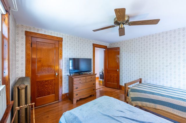 6 Hillcrest Rd, Beverly, MA 01915