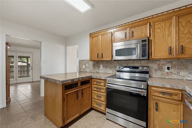 810 Courtney Lane, Copperas Cove, TX 76522