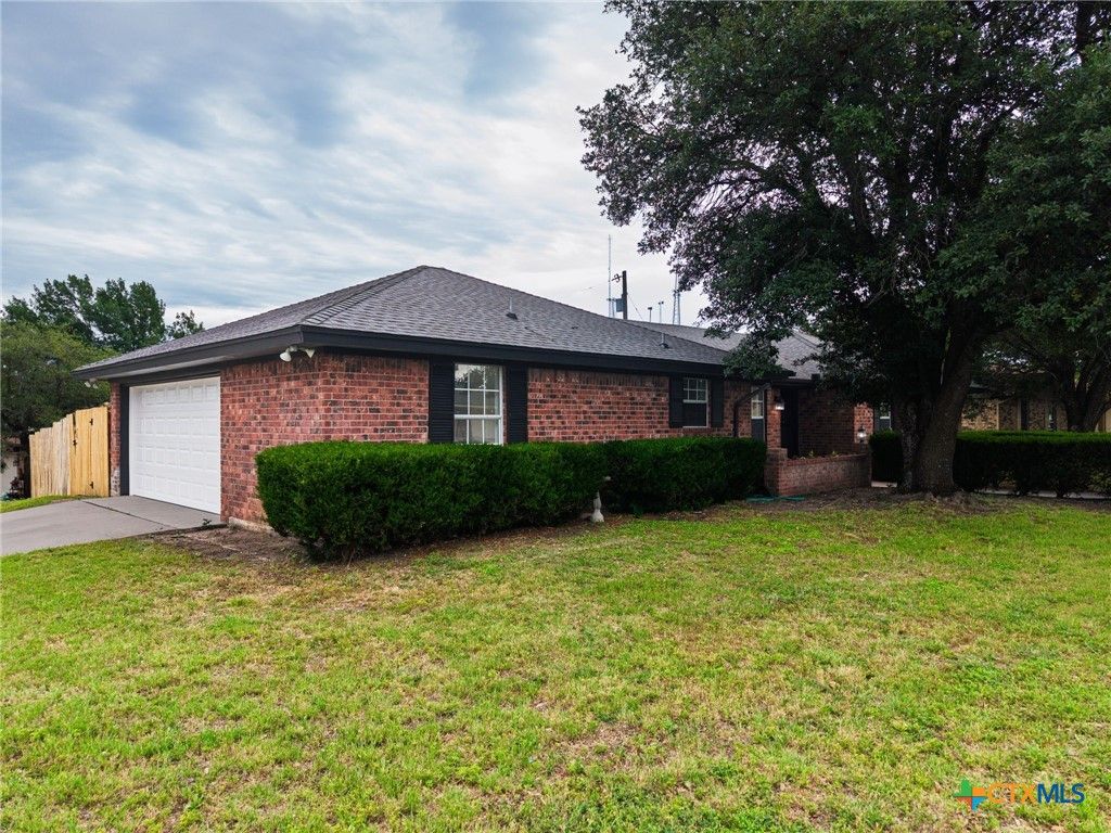 810 Courtney Lane, Copperas Cove, TX 76522