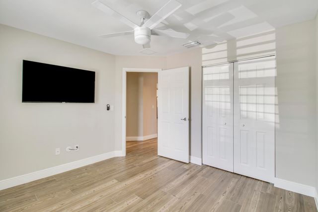 3121 Pinewood Avenue, West Palm Beach, FL 33407