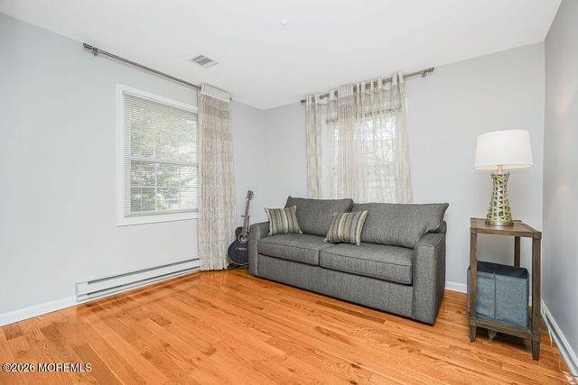 71 Patrick Henry Square A, Freehold, NJ 07728